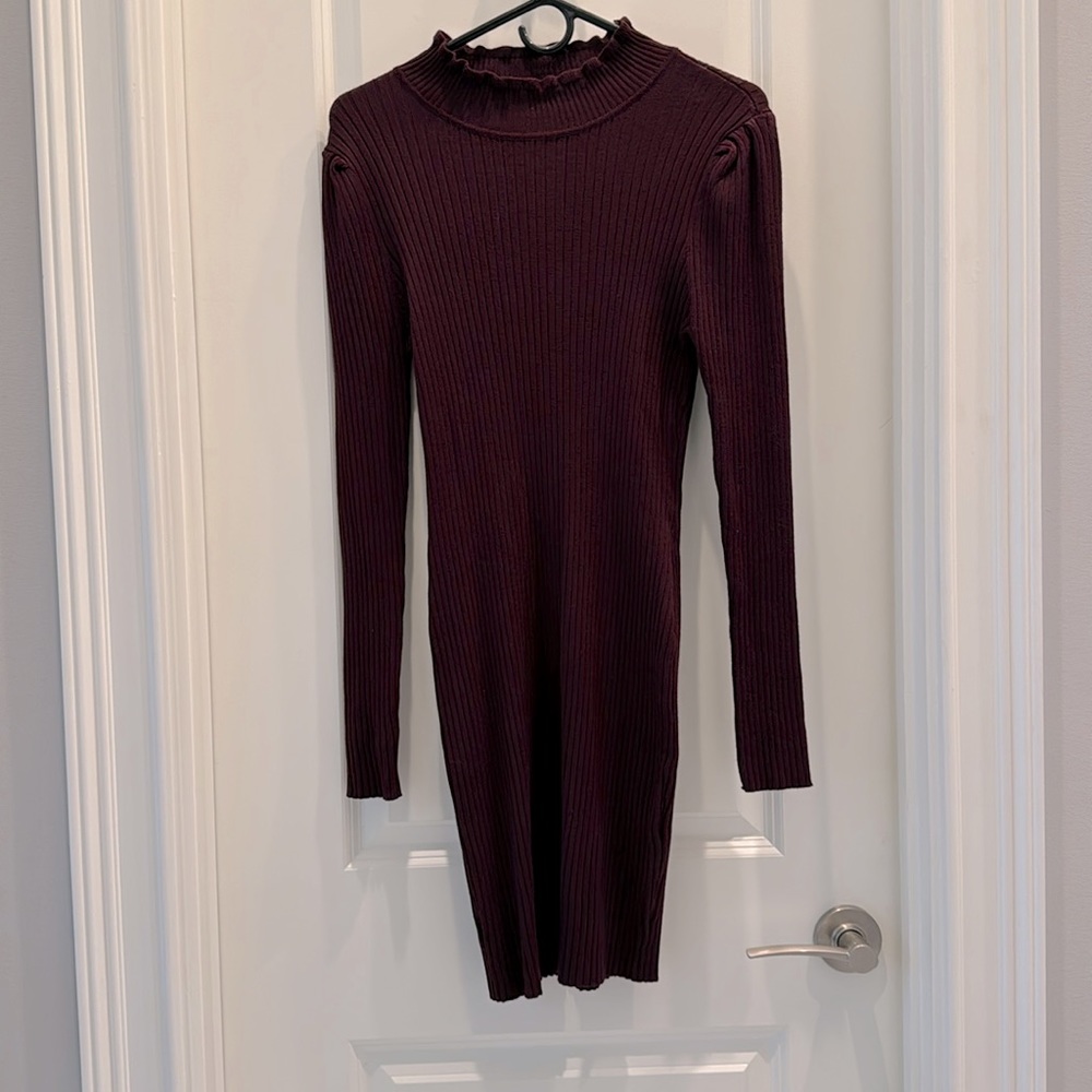 Ribbed fitted mock neck dress